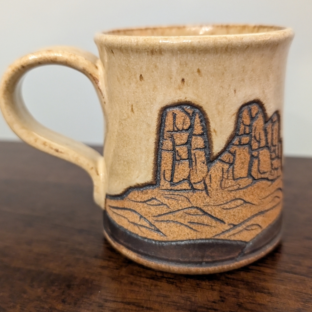 Desert Rock Buttes Handmade Vintage Mug - Picture 2 of 15